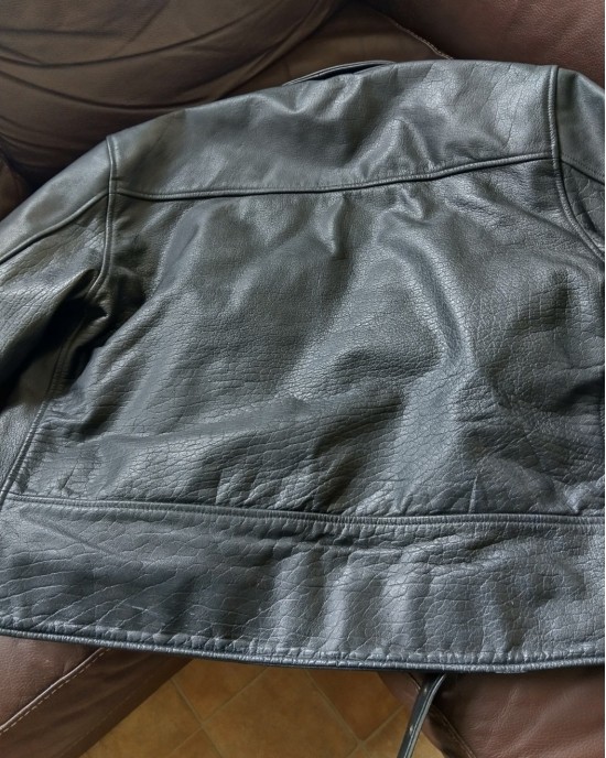 Mens Heavy Duty Biker Real Leather Motorcycle Jacket Used in Excellent Condition