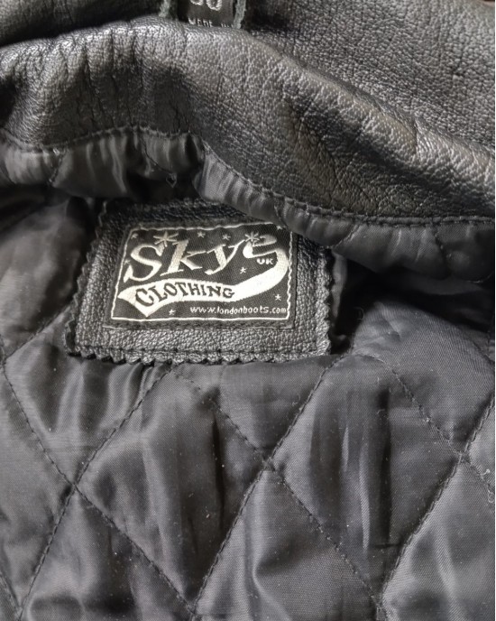 Mens Heavy Duty Biker Real Leather Motorcycle Jacket Used in Excellent Condition